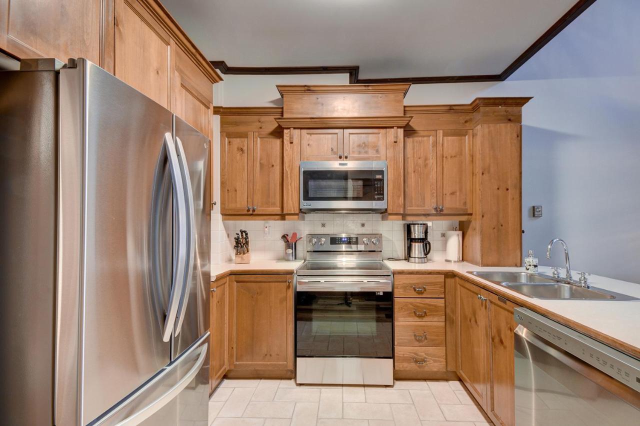 Les Manoirs Wpool & Hot Tub Near Village 120-8 Mont-Tremblant Esterno foto